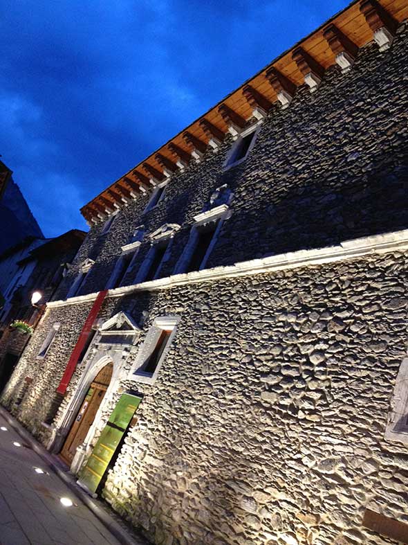 El palacio de los Condes de Ribagorza de Benasque, Huesca. © Tu Gran Viaje