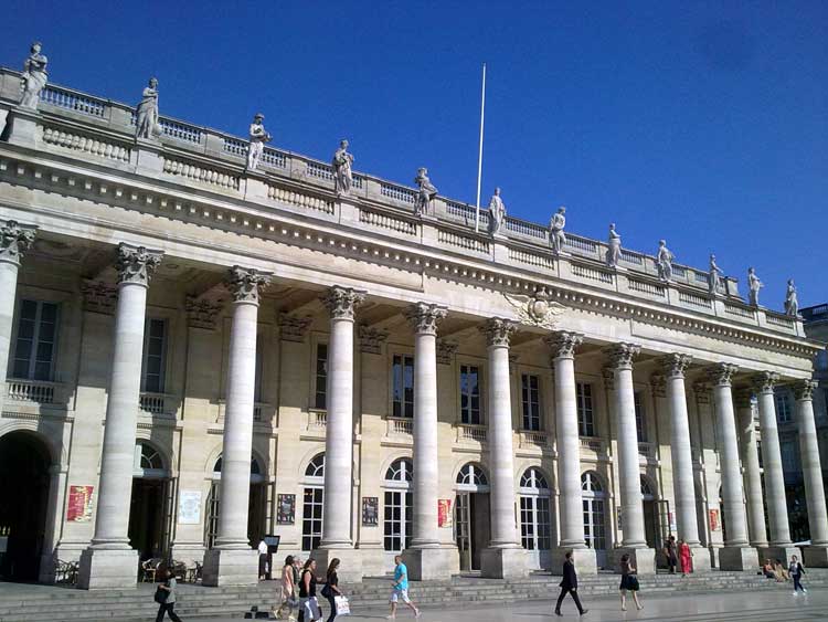 el Gran Teatro de Burdeosfue inaugurado el 17 de abril de 1780. Foto © Tu Gran Viaje.