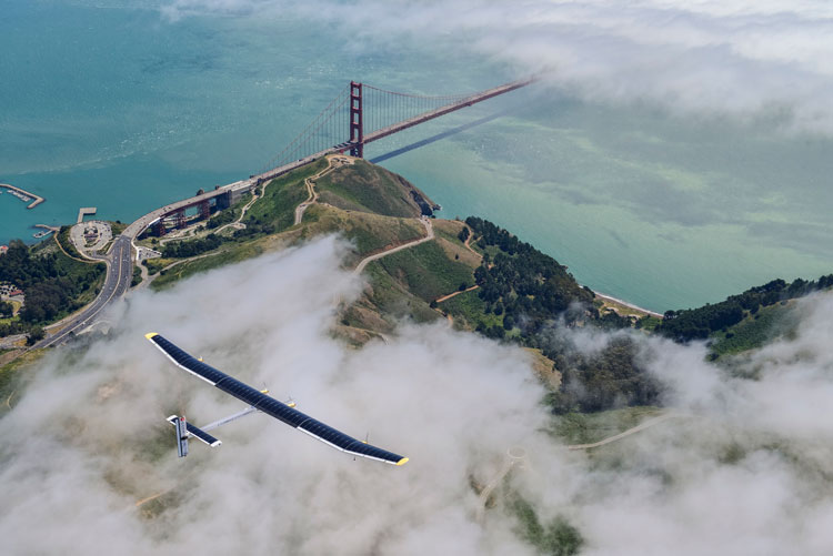 La Vuelta al mundo sin escalas del avión Solar Impulse 2