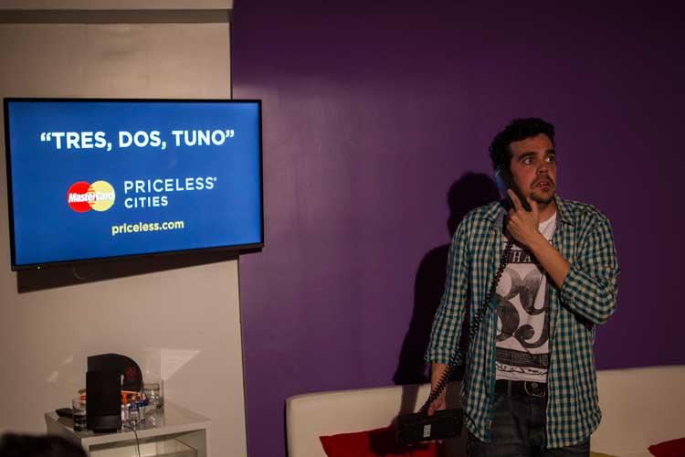 "Tres, Dos, Tuno", de Zenón Recalde. MicroTeatro en la cita Priceless Madrid.