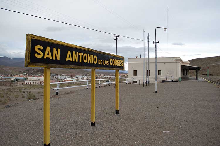 Estación de tren de San Antonio de los Cobres. Foto CC de Axel Forgaral.